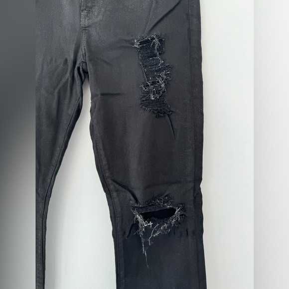 7 For All Mankind ripped black jeans - Picture 4 of 6
